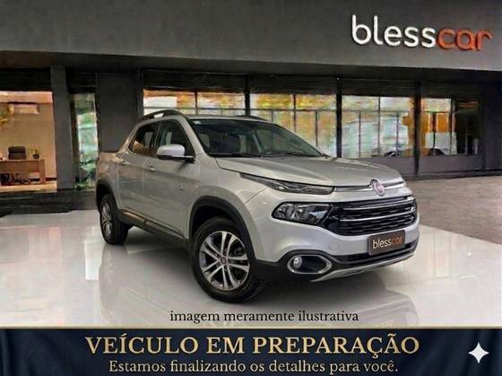FIAT TORO 1.8 16V EVO FLEX FREEDOM AT6 FIAT TORO 1.8 16V EVO FLEX FREEDOM AT6